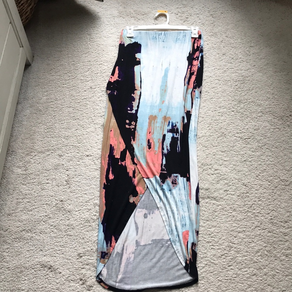 Multicolor maxi skirt.